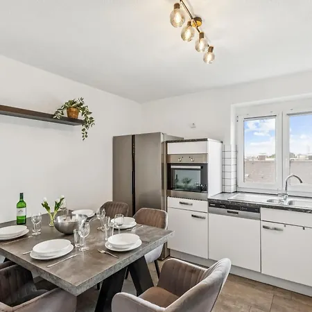 Citynahes 3br-apartment Hotelturmblick Business * Aψβούργη